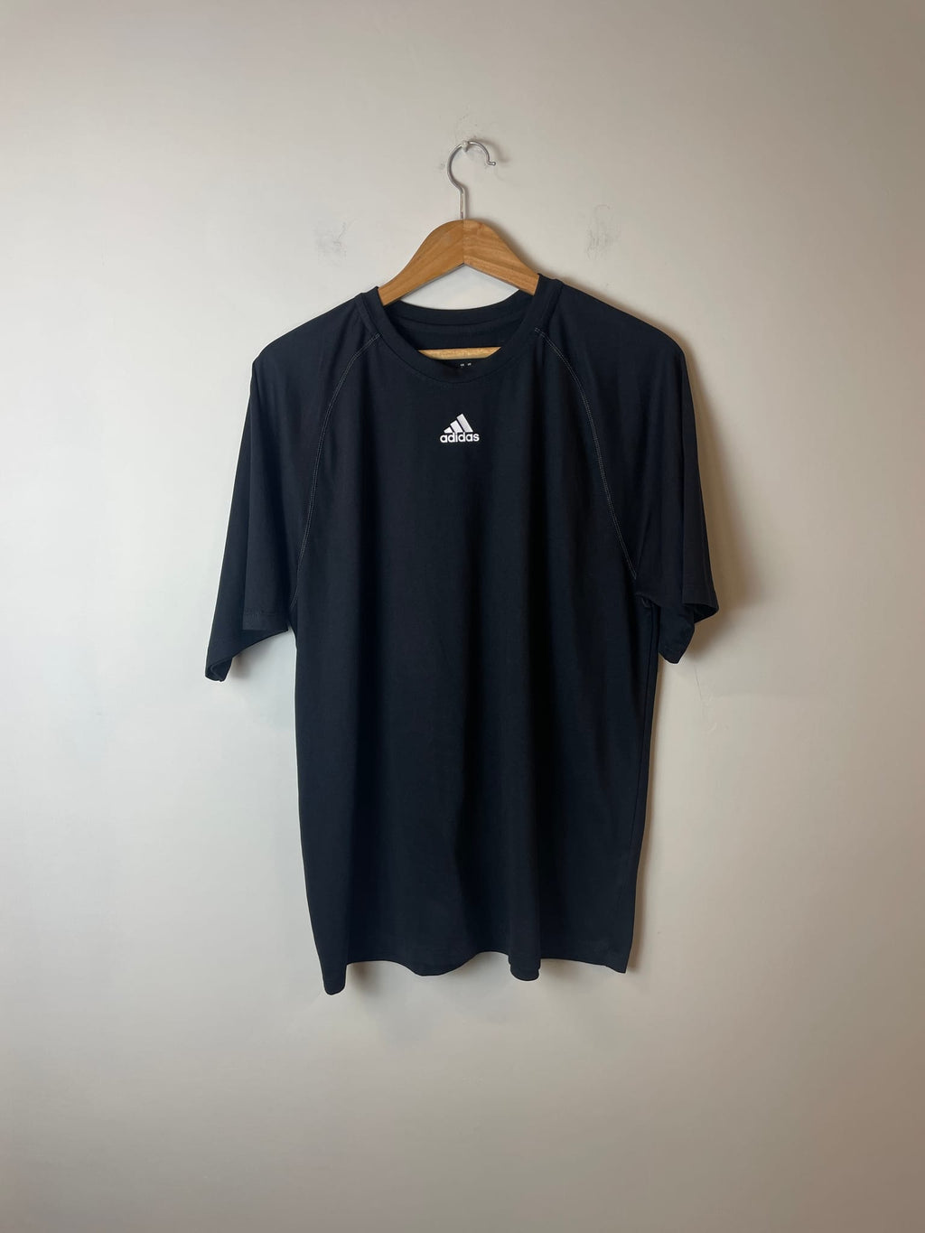 Adidas Techfit Center-Logo Training Tee