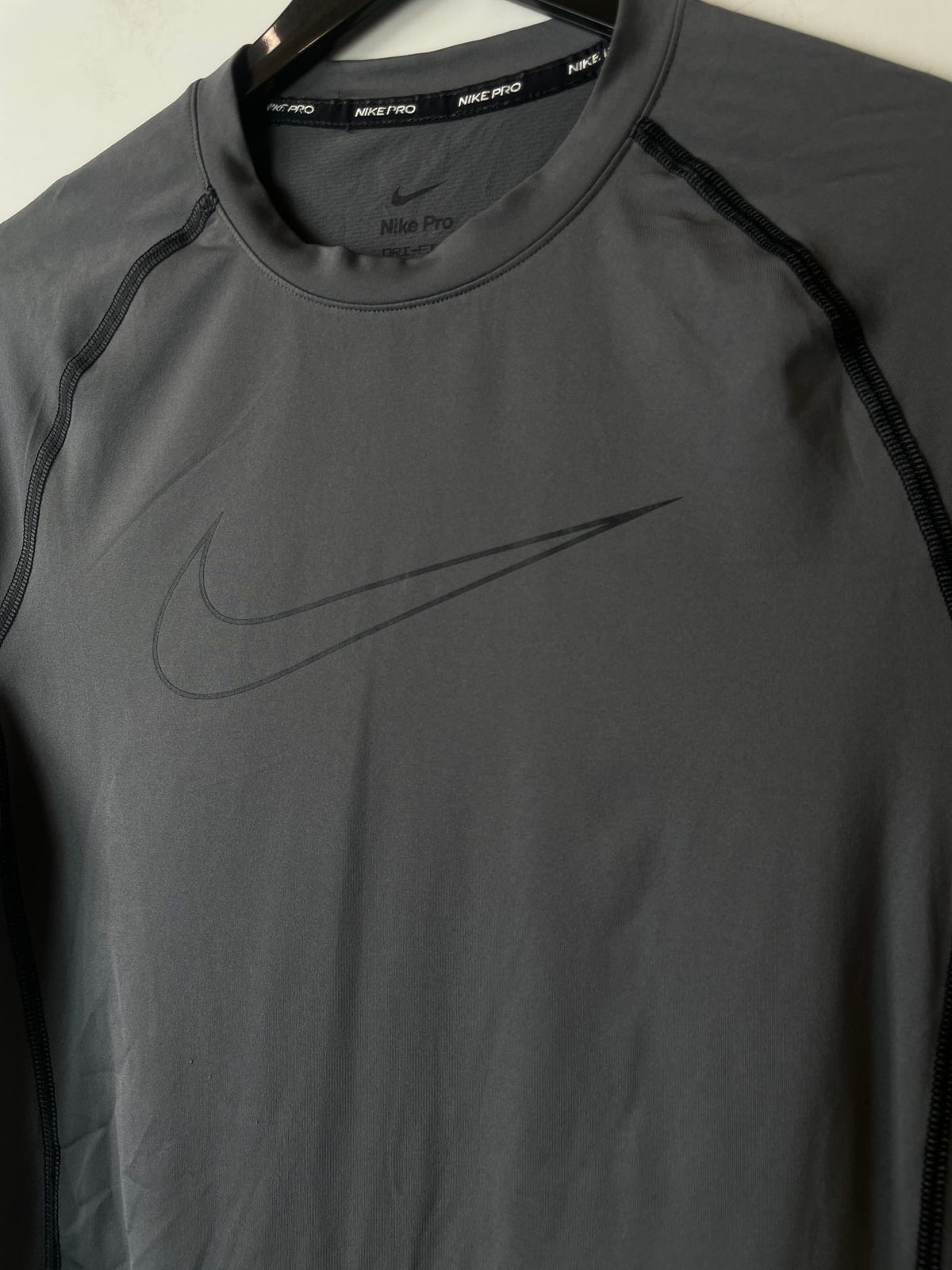Nike Pro Dri-FIT Short-Sleeve Fitness Top
