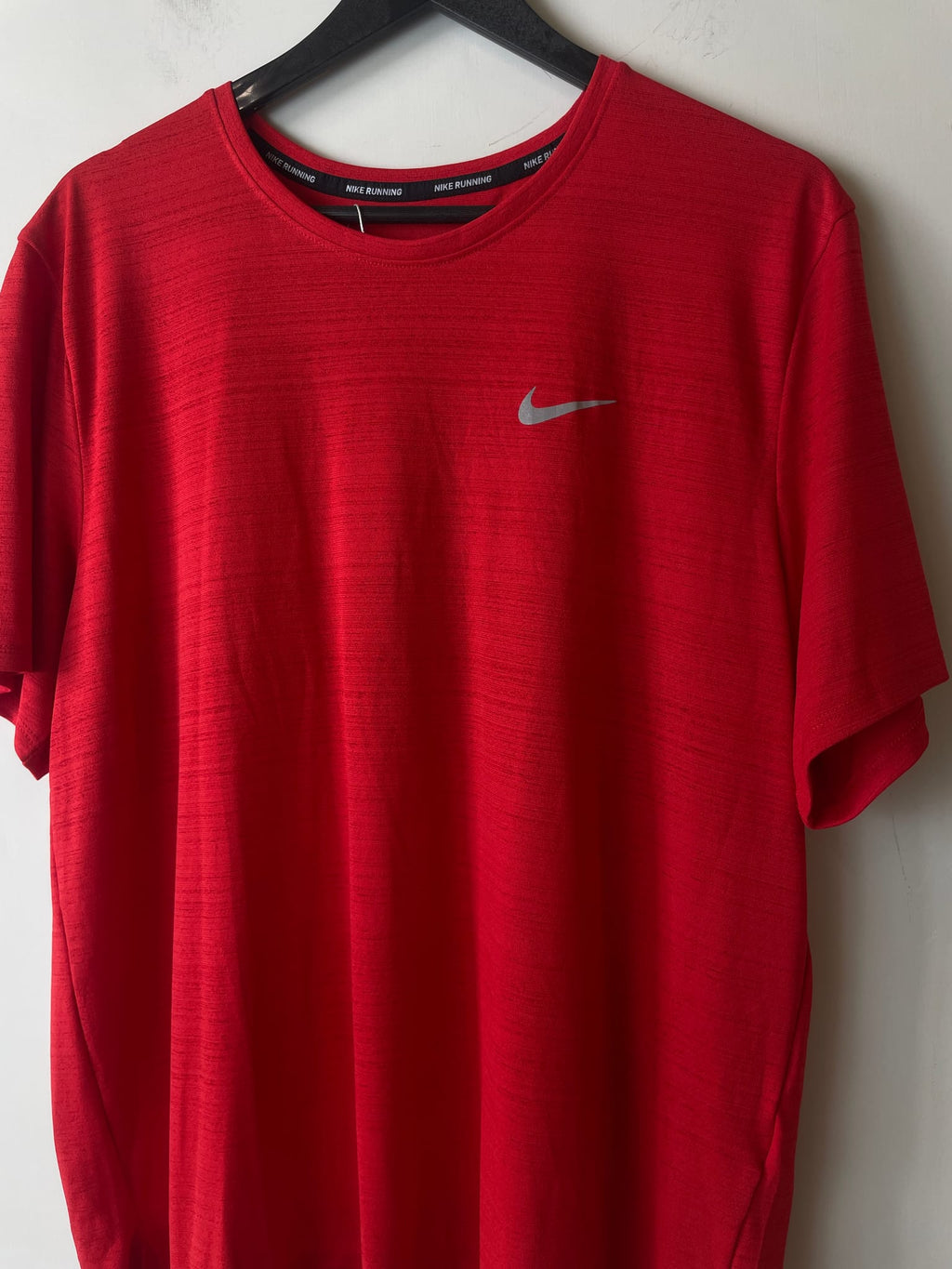 Nike Dri-FIT Miler Short-Sleeve Running Top