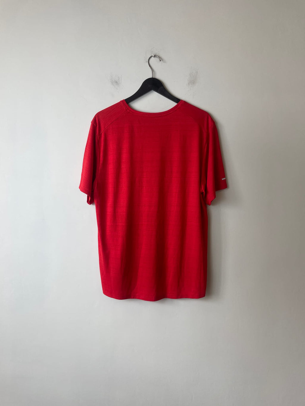 Nike Dri-FIT Miler Short-Sleeve Running Top