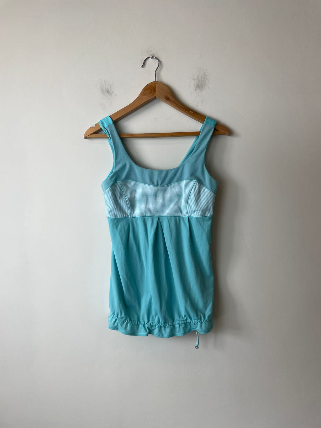 Lululemon Elevate Tank