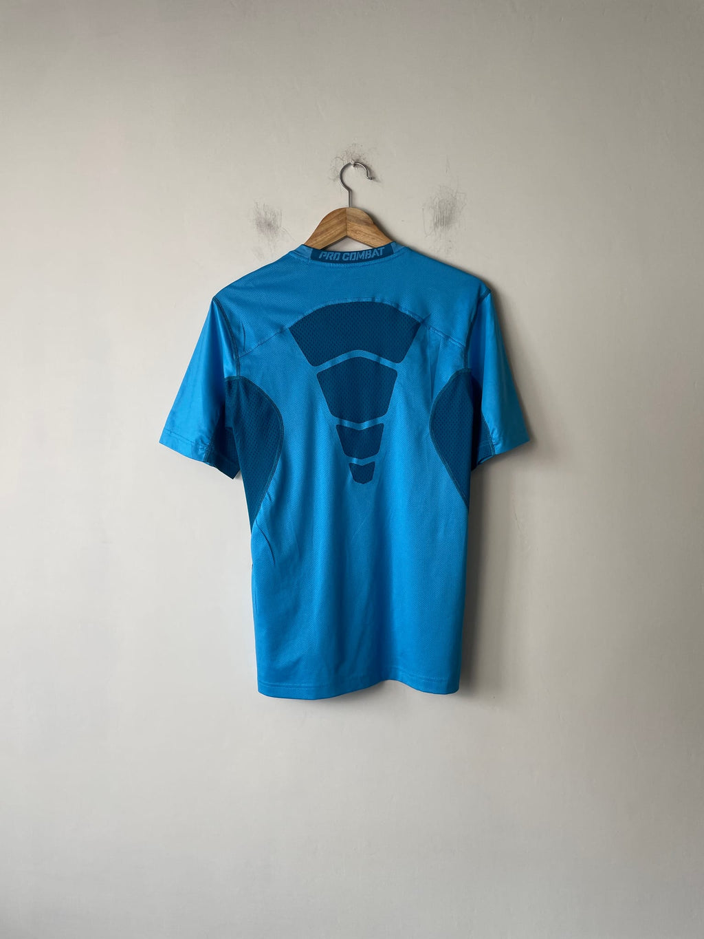 Nike Pro Combat Hypercool Fitted Top
