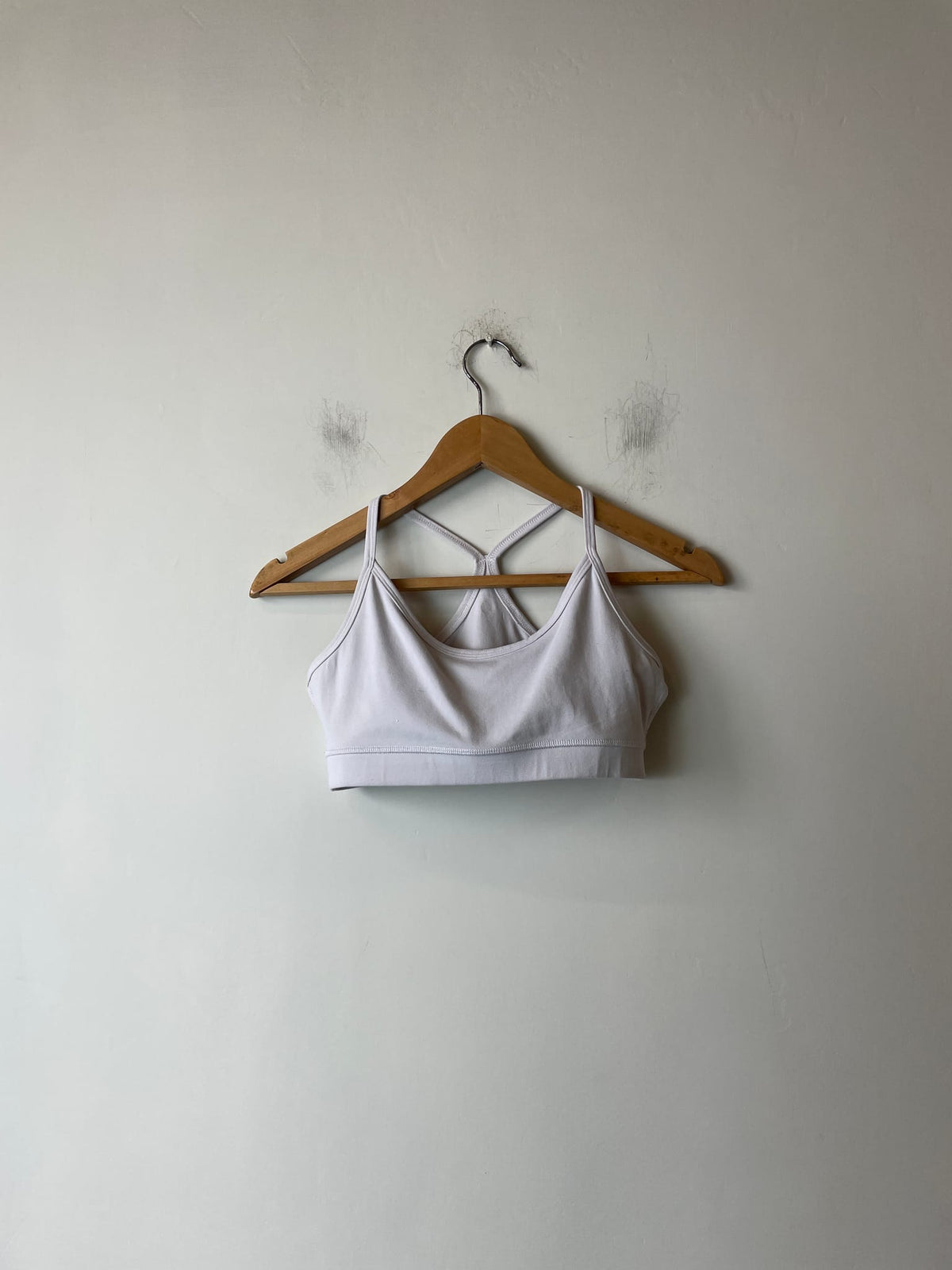SIZE TO CONFIRM — Lululemon Flow Y Bra