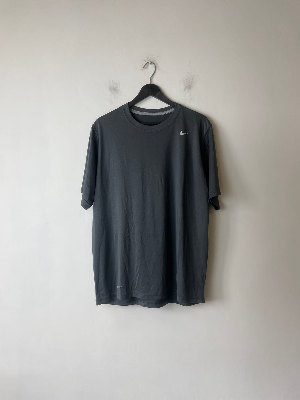 SIZE TO CONFIRM — Nike Legend 2.0 Training Tee