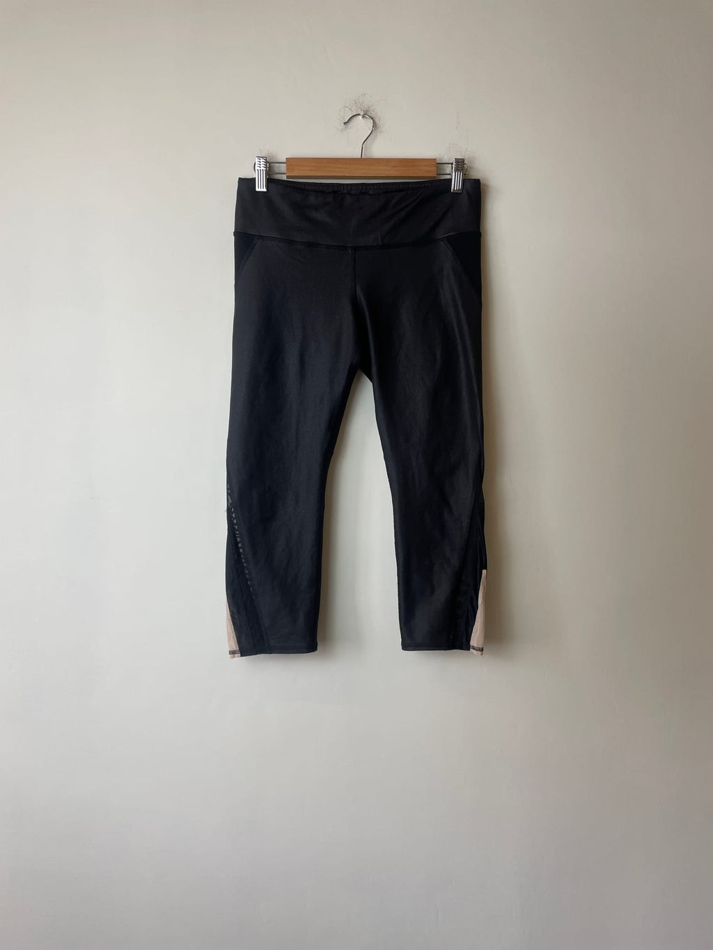 SIZE TO CONFIRM — Lululemon Athletica Pace Rival Crop