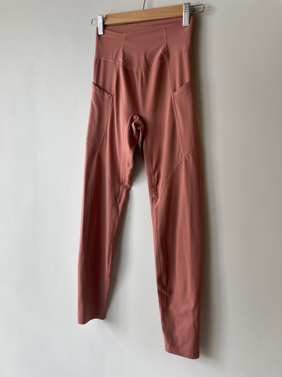 SIZE TO CONFIRM + COLOUR TO CONFIRM — Lululemon Align High-Rise Pant