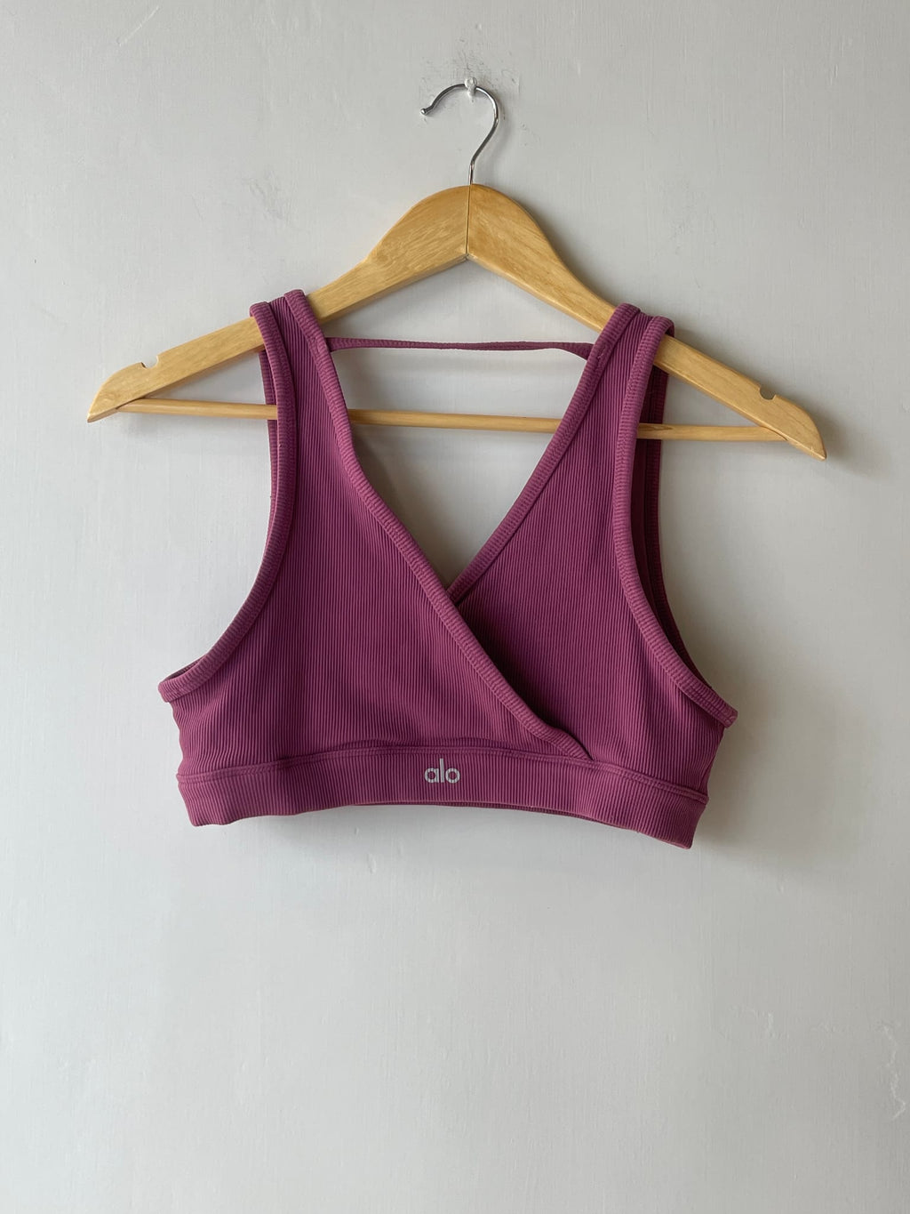 COLOUR TO CONFIRM — alo Togetherness Bra