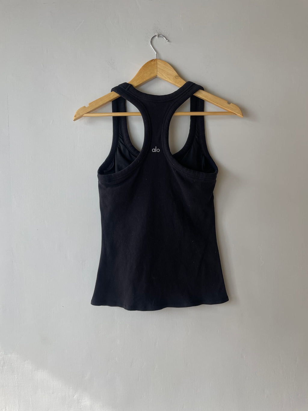 SIZE TO CONFIRM — Lululemon Tone It Built-In Bra Tank Top
