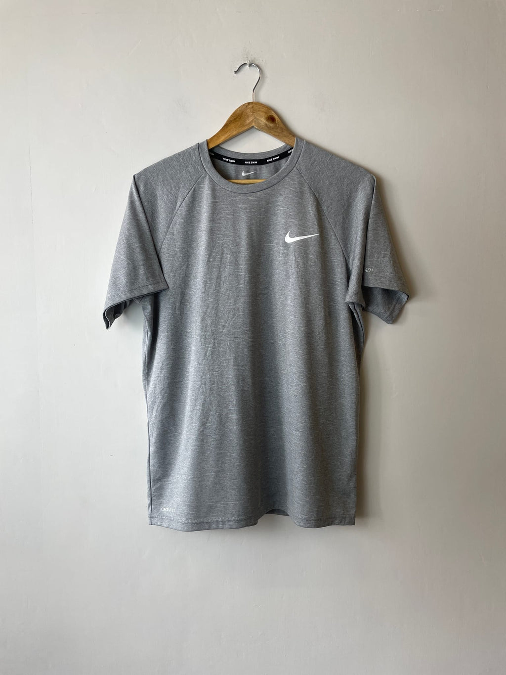 Nike Essential UV Short-Sleeve Top