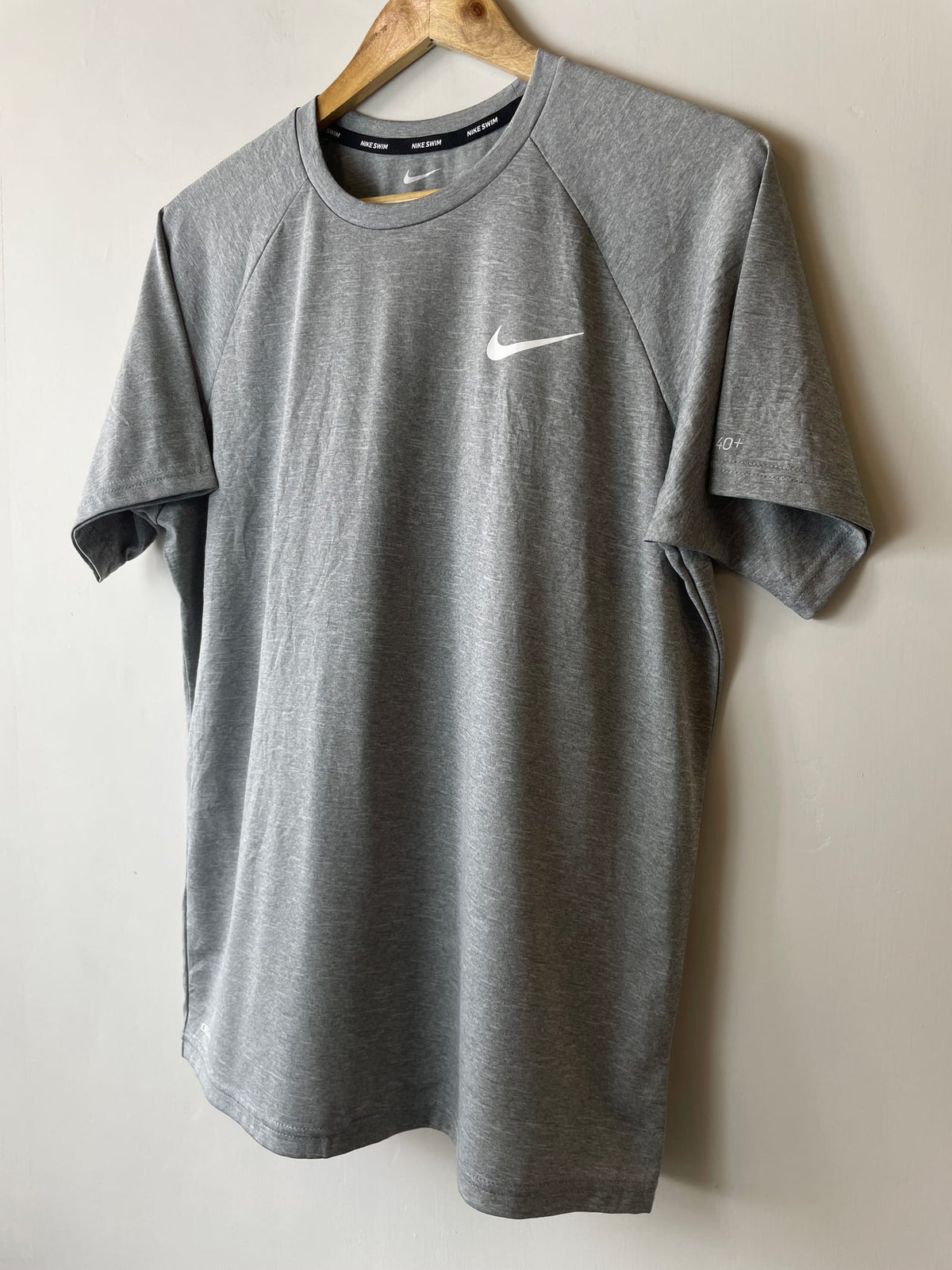 Nike Essential UV Short-Sleeve Top