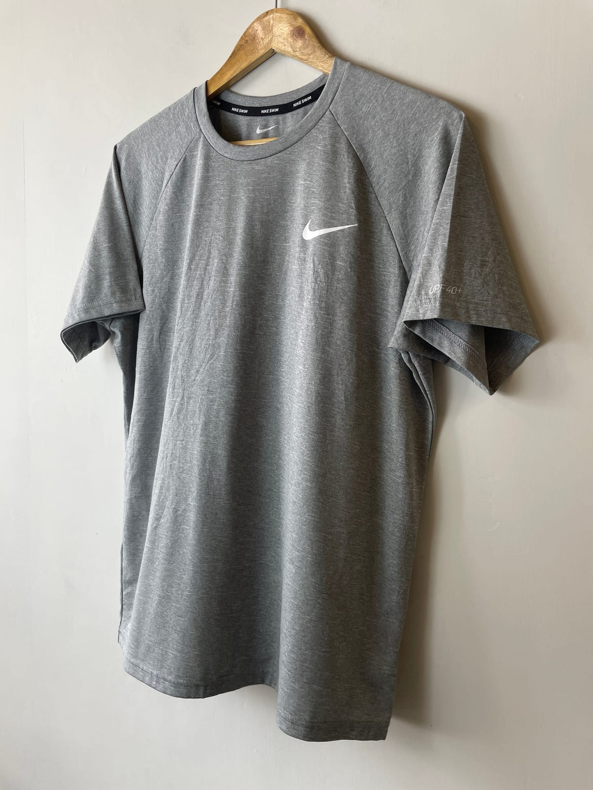 Nike Essential UV Short-Sleeve Top