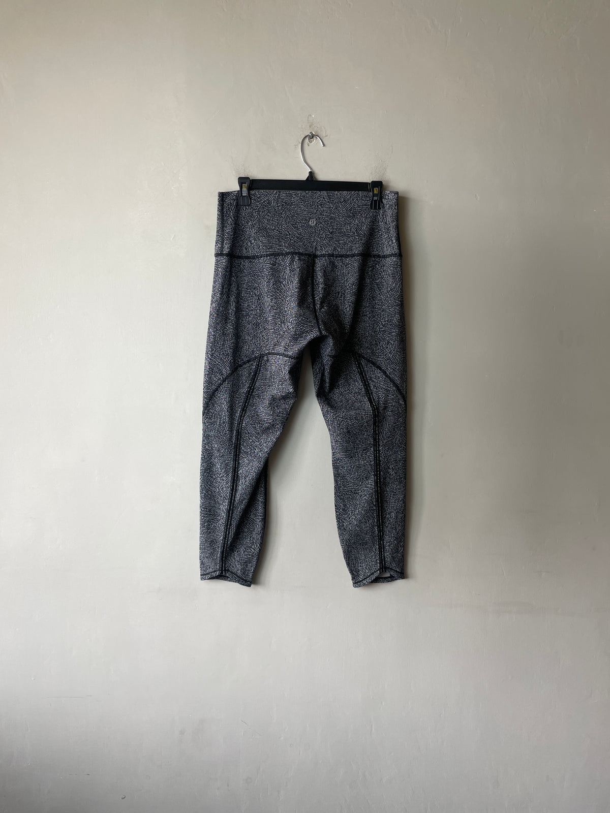 Lululemon Leggings in Black / Grey